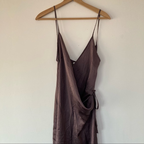 Lonely Label Lingerie - 100% Silk Wrap Dress/Slip/Nightgown, Size Small. - Picture 2 of 10